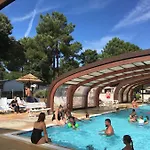 Plaisirs Nature A La Pignade 龙斯莱班