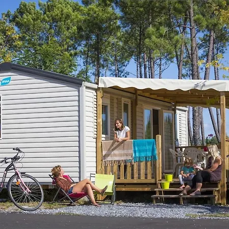 キャンプ場 Plaisirs Nature A La Pignade