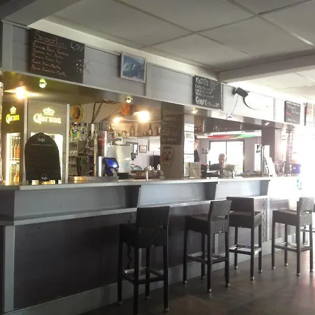 Camping Plaisirs Nature A La Pignade