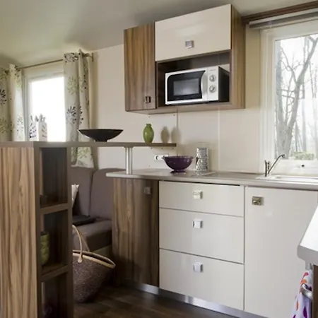 Camping Plaisirs Nature A La Pignade