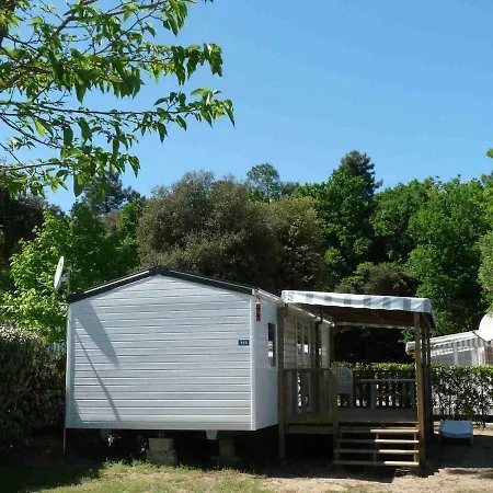 Camping Plaisirs Nature A La Pignade *