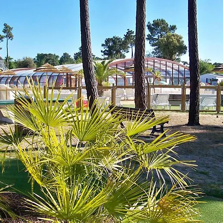 Plaisirs Nature à La Pignade Camping Ronce-les-Bains
